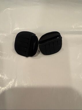 Source Unknown Glossy Black Sculpted Earrings